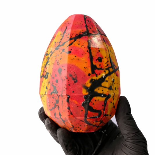 Huevo de Pascua Pintado | Chocolate Blanco con Crunchie